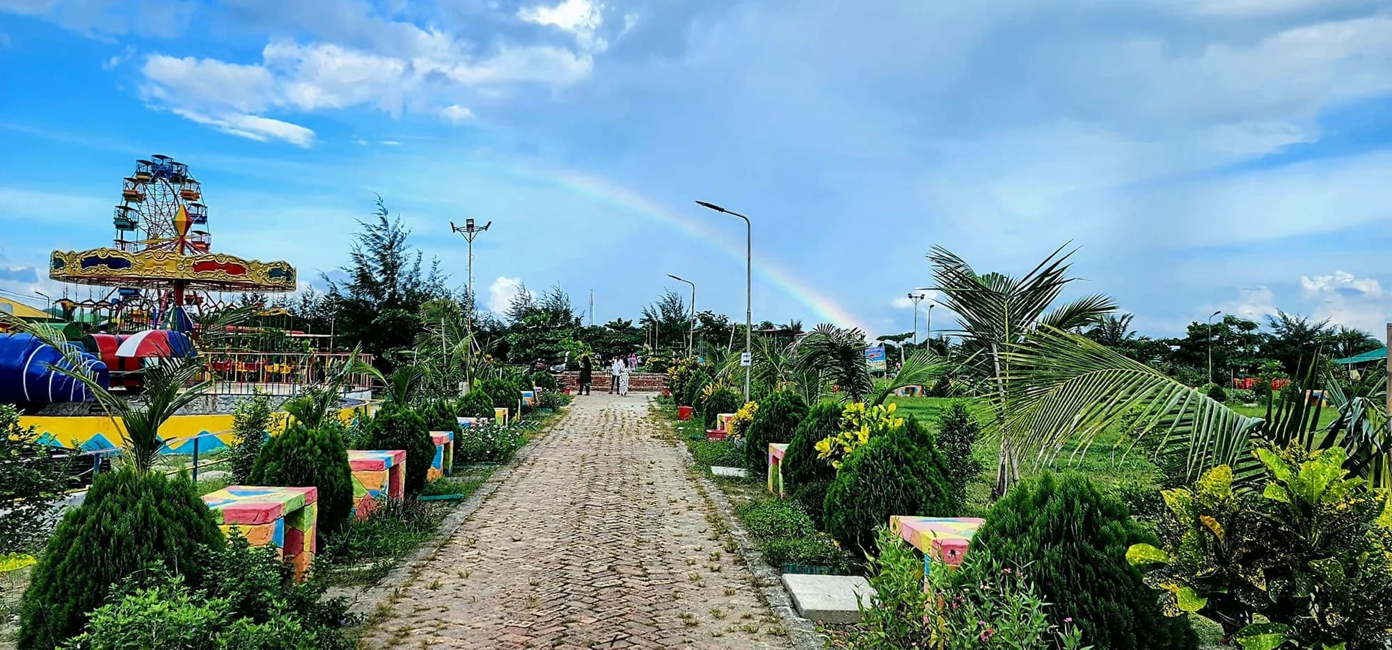 Friends & Family Day at Ananda River View